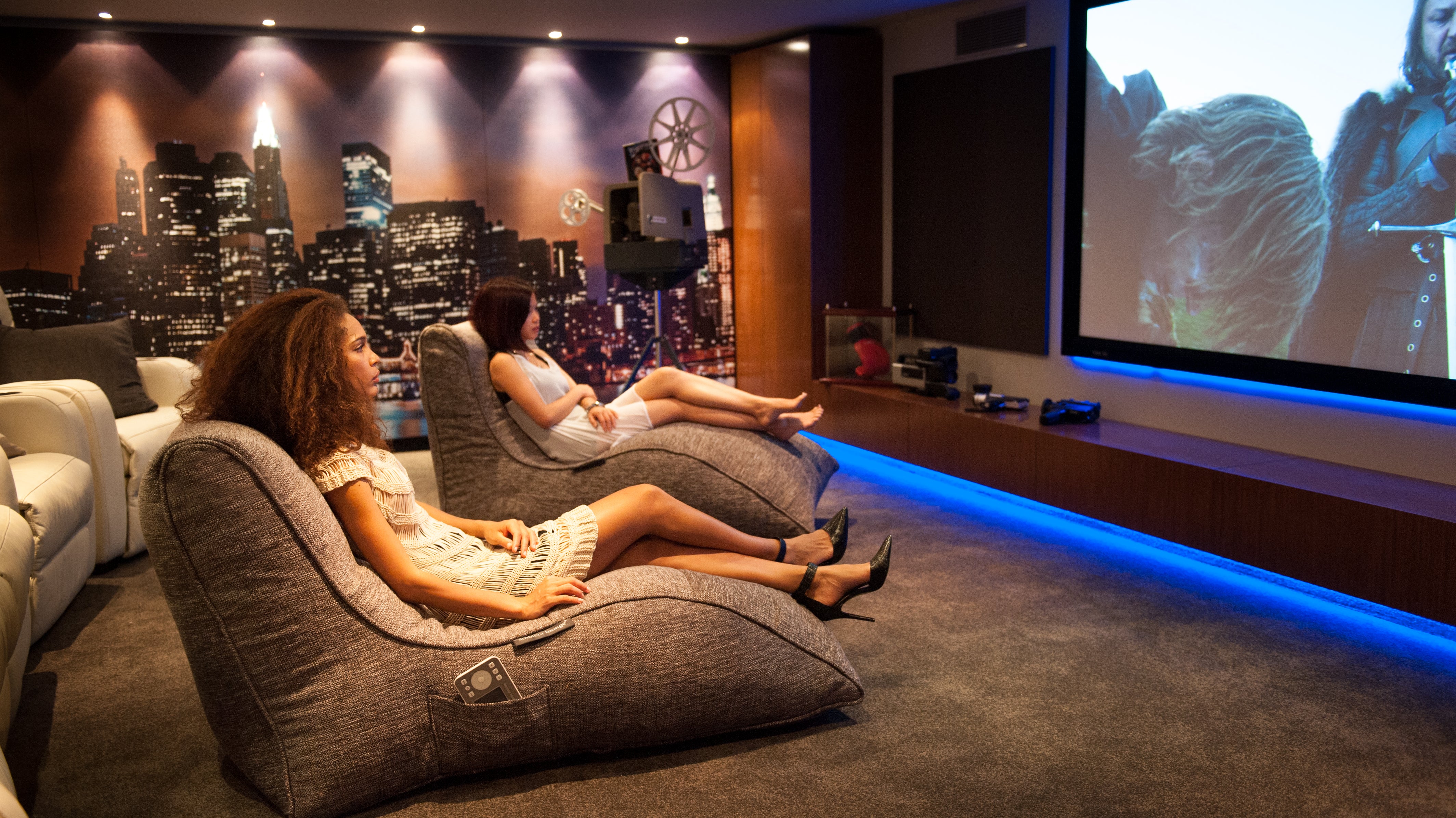 Staying at home? Tips to set up epic home cinema during the corona virus crisis?